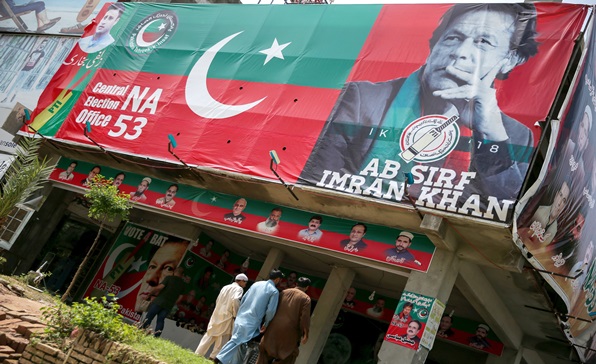 [이슈트렌드] 파키스탄 총선, 야당이 압승하며 정권교체 성공