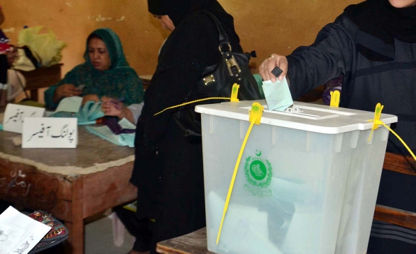[이슈트렌드] 파키스탄, 선거법 개정 추진과 더불어 투표 및 의회 전산화에 박차