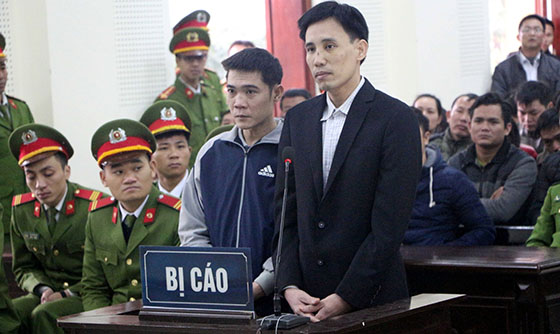 [포토] 베트남 반체제 인사 2명, 징역형 선고 받아